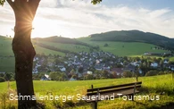 Blick auf Oberhenneborn im Schmallenberger Sauerland